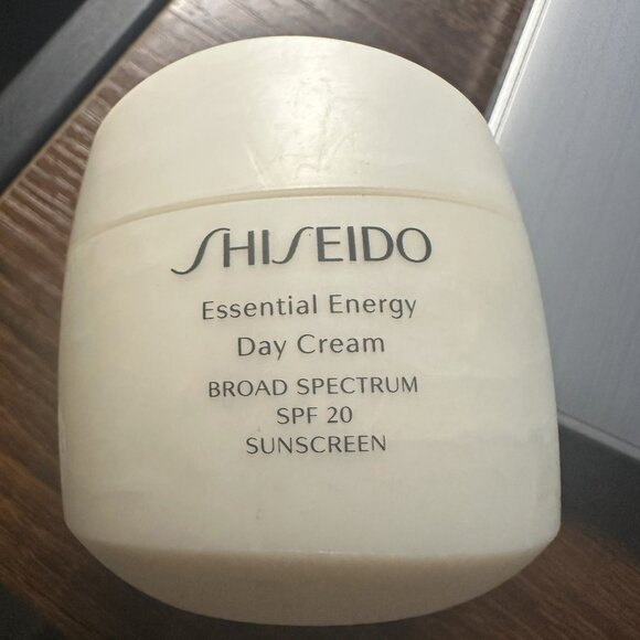 Essential Energy Day Cream SPF 20 by Shiseido for Women - 1.7 oz, new w/o box